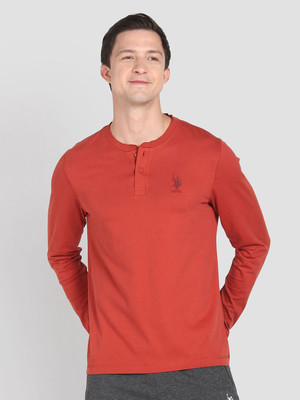U.S. POLO ASSN. Solid Men Henley Neck Red T-Shirt