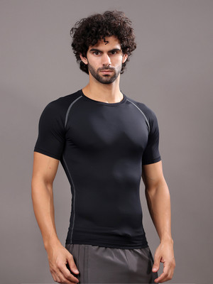 FRISKERS Solid Men Round Neck Black T-Shirt