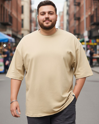 BEWAKOOF Solid Men Round Neck Brown T-Shirt