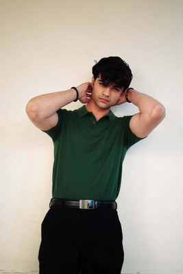 GROHOOD Graphic Print Men Crew Neck Dark Green T-Shirt