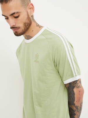 MAX Solid Men Round Neck Green T-Shirt