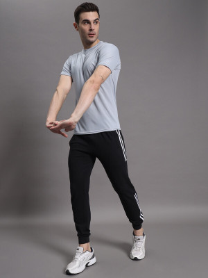 InkTees Solid Men Round Neck Grey T-Shirt