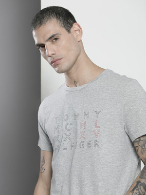 TOMMY HILFIGER Printed Men Round Neck Grey T-Shirt