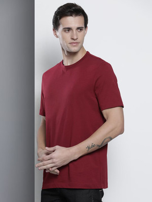 RULEDBYSUN Solid Men Round Neck Maroon T-Shirt