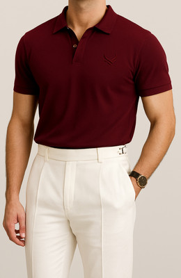 ZAKIRA Solid Men Polo Neck Maroon T-Shirt