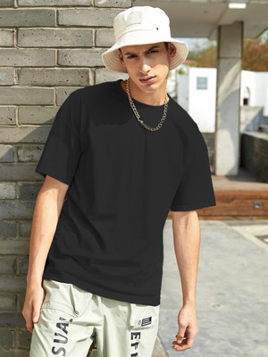 KOTTY Solid Men Round Neck Black T-Shirt