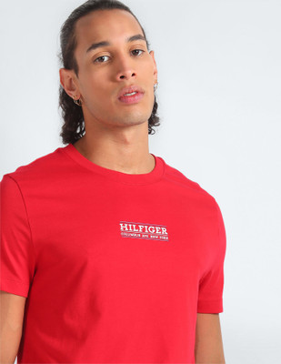 TOMMY HILFIGER Solid Men Round Neck Red T-Shirt
