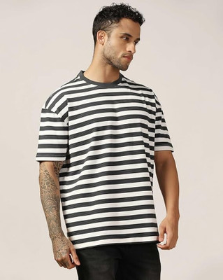 Leriya Fashion Striped Men Round Neck Black T-Shirt
