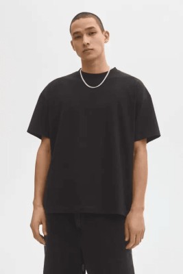 Lasmo Solid Men Round Neck Black T-Shirt