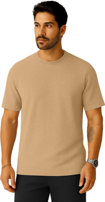 Vogaan Solid Men Round Neck Brown T-Shirt