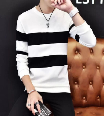 CHITRAA STYLE Colorblock Men Round Neck White, Black T-Shirt
