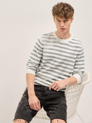 THE BEAR HOUSE Striped Men Round Neck Grey T-Shirt