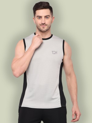 TQH Solid Men Round Neck Grey T-Shirt