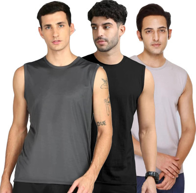 Moordale Solid Men Round Neck Grey, Black T-Shirt