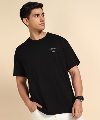 TOMMY HILFIGER Solid Men Crew Neck Black T-Shirt