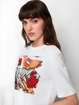 Kaido Printed Women Round Neck White T-Shirt