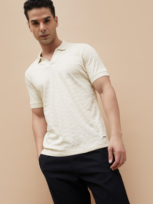 CODE by Lifestyle Solid Men Mandarin Collar Beige T-Shirt