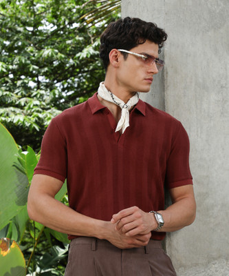 CAMPUS SUTRA Solid Men Polo Neck Red T-Shirt