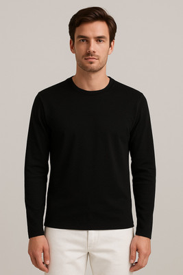 wingpanther Solid Men Round Neck Black T-Shirt