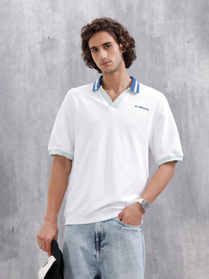 WROGN Solid Men Polo Neck White T-Shirt
