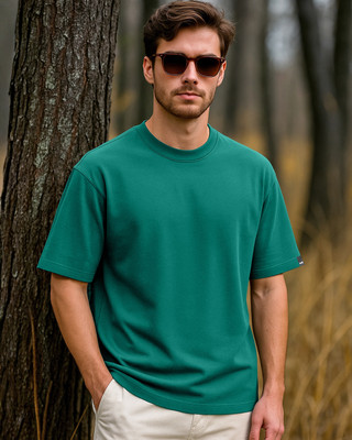 BEWAKOOF Solid Men Round Neck Green T-Shirt