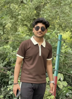 Petromen Solid Men Zip Neck Brown T-Shirt