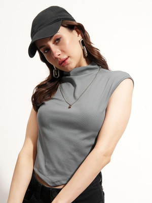 Tokyo Talkies Solid Women Round Neck Grey T-Shirt