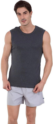 Comio Solid Men Round Neck Black T-Shirt