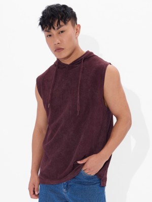 The Souled Store Solid Men Hooded Neck Maroon T-Shirt