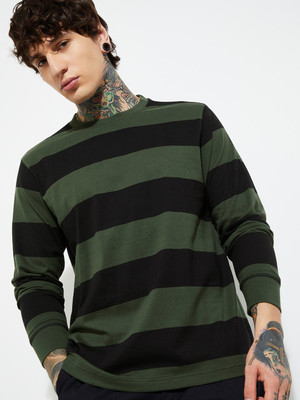 MAX Striped Men Round Neck Green T-Shirt