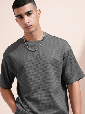 HIGHLANDER Self Design Men Round Neck Grey T-Shirt