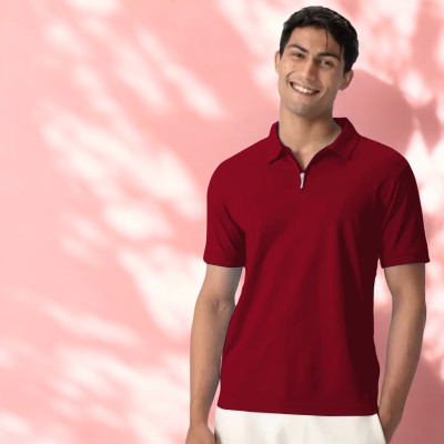 INDICLUB Solid Men Polo Neck Maroon T-Shirt