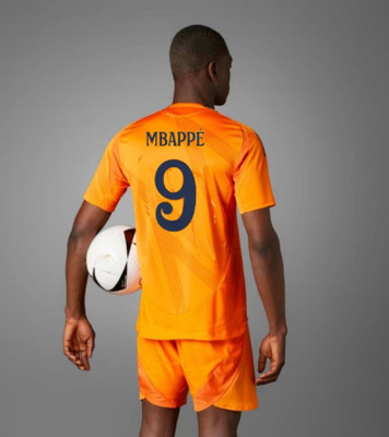 PRASEL Printed Men Round Neck Orange T-Shirt
