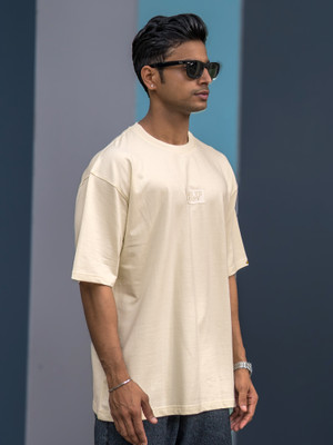 MANIAC Solid Men Round Neck White T-Shirt