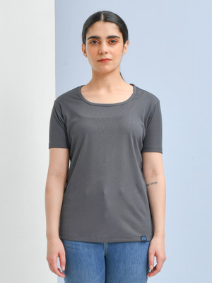 SKYKNIT Solid Women Round Neck Grey T-Shirt