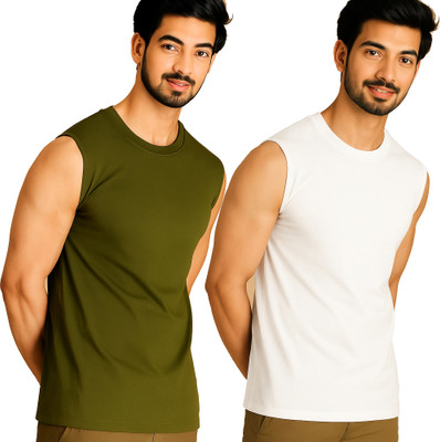 Moordale Solid Men Round Neck Dark Green, White T-Shirt