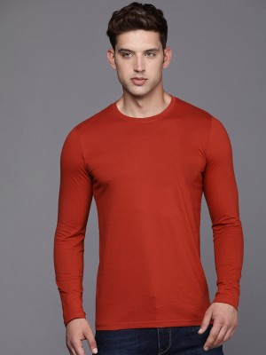 PP TRENDS Solid Men Round Neck Maroon T-Shirt