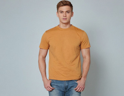 RR Solid Men Round Neck Yellow T-Shirt