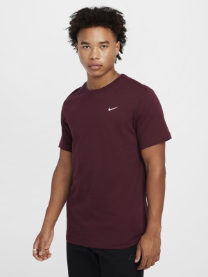 NIKE Solid Men Round Neck Brown T-Shirt