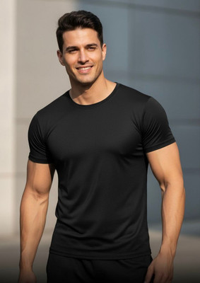 DivRa Clothing Solid Men Round Neck Black T-Shirt