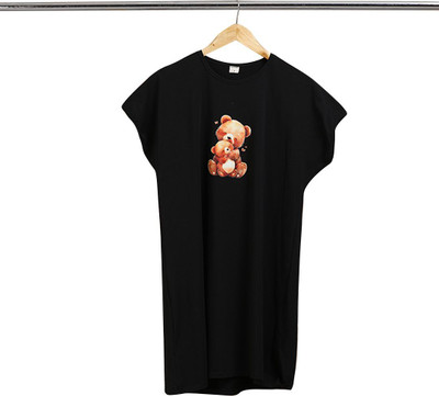 Coocuddle Cartoon Women Round Neck Black T-Shirt