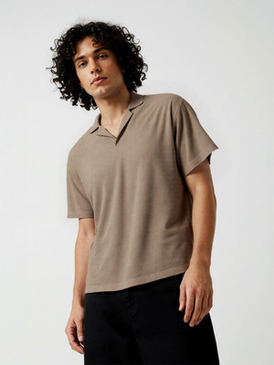 Glitchez Solid Men Polo Neck Brown T-Shirt