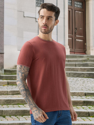 Status Quo Self Design Men Round Neck Orange T-Shirt
