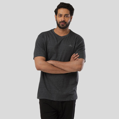 Ariser Solid Men Round Neck Grey T-Shirt