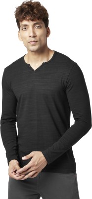 Urban Ranger by Pantaloons Solid Men V Neck Black T-Shirt