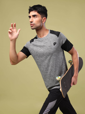 TECHNOSPORT Self Design Men Crew Neck Grey T-Shirt
