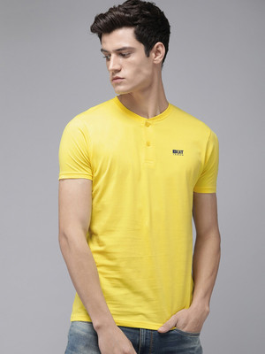BEAT LONDON by Pepe Jeans Solid Men Henley Neck Yellow T-Shirt