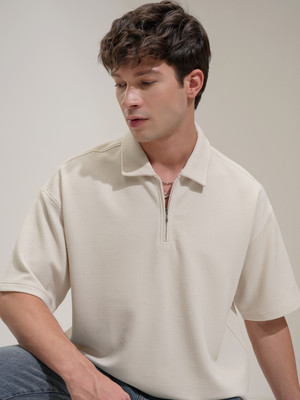 HIGHLANDER Self Design Men Polo Neck White T-Shirt