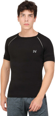 NINQ Solid Men Round Neck Black T-Shirt