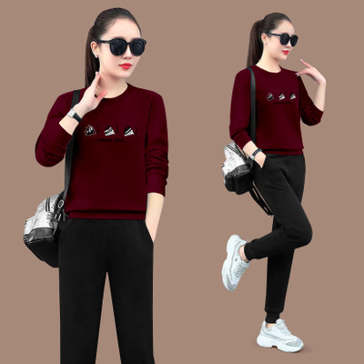 HKCOLLECTION Printed, Typography Women Round Neck Reversible Maroon T-Shirt